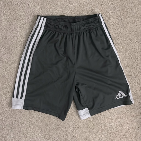 Adidas soccer/basketball shorts - Picture 1 of 2